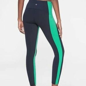Athleta Yin 7/8 Navy Green Highrise Pocket Leggings